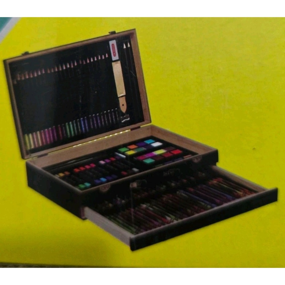 Shuttle Art- NWT - Deluxe Art 186 Piece Set with Wooden Case